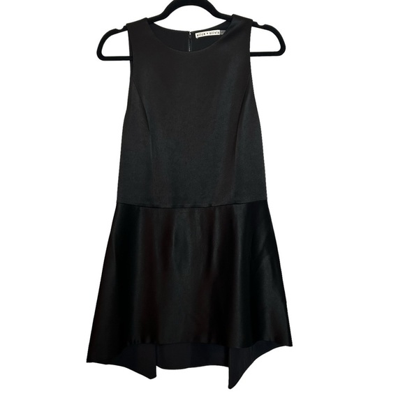 Alice + Olivia Black Sleeveless Scoop Neck Drop Waist Mini Skater Dress Sz.10 - Picture 1 of 14
